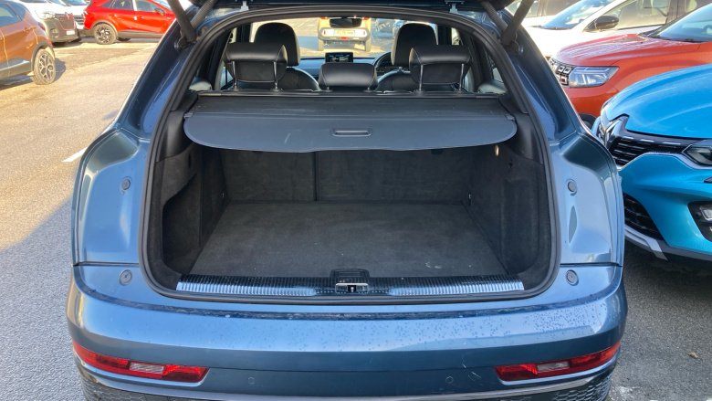 Audi Q3 1.4T FSI Black Edition 5dr Petrol Estate